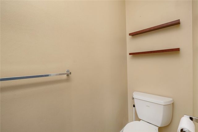 502 Southlake Road, Tiverton, RI 02878