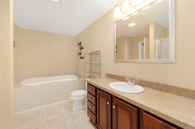 502 Southlake Road, Tiverton, RI 02878