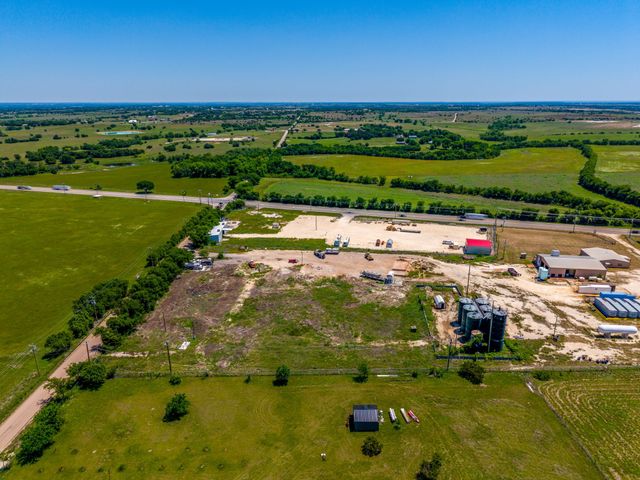 201 N Cr-1226, Cleburne, TX 76033