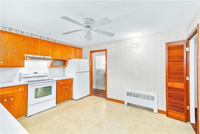 19 Beaumont Street, East Providence, RI 02916