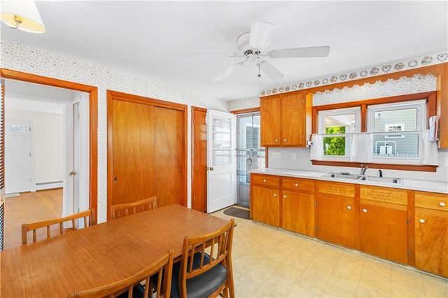 19 Beaumont Street, East Providence, RI 02916