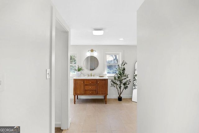 103 High Street, Hogansville, GA 30230