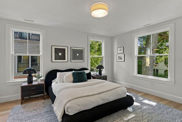 65 Hammond Street, Cambridge, MA 02138