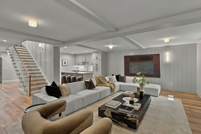 65 Hammond Street, Cambridge, MA 02138