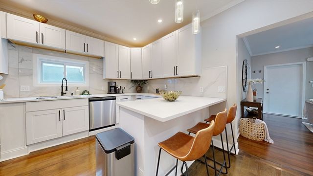 69 Forest St 2, Watertown, MA 02472