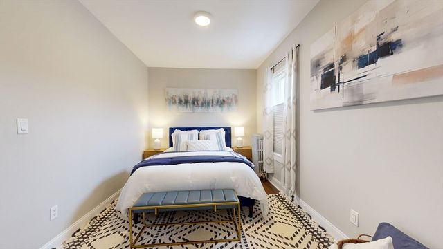 69 Forest St 2, Watertown, MA 02472