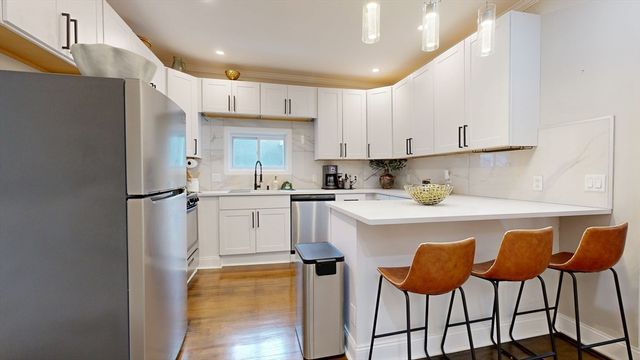 69 Forest St 2, Watertown, MA 02472