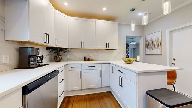 69 Forest St 2, Watertown, MA 02472