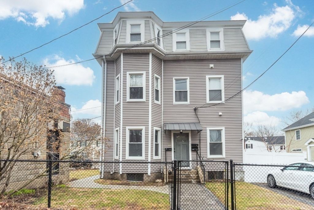 69 Forest St 2, Watertown, MA 02472