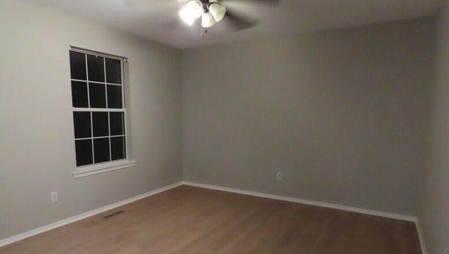 3031 W Highpoint Street, Springfield, MO 65810