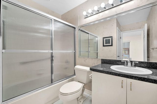 5073 Forsythia Street, Delray Beach, FL 33484