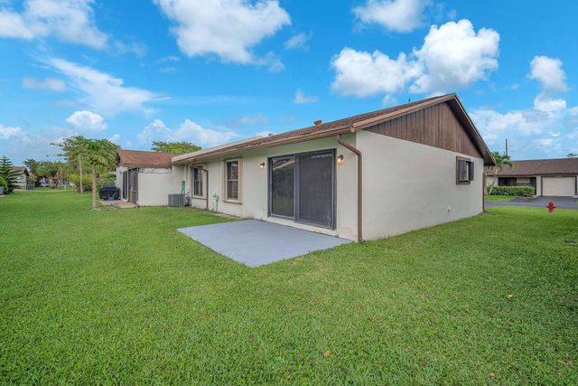 5073 Forsythia Street, Delray Beach, FL 33484