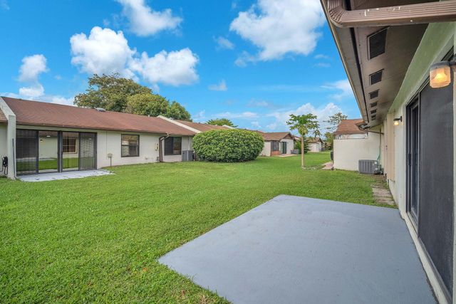 5073 Forsythia Street, Delray Beach, FL 33484