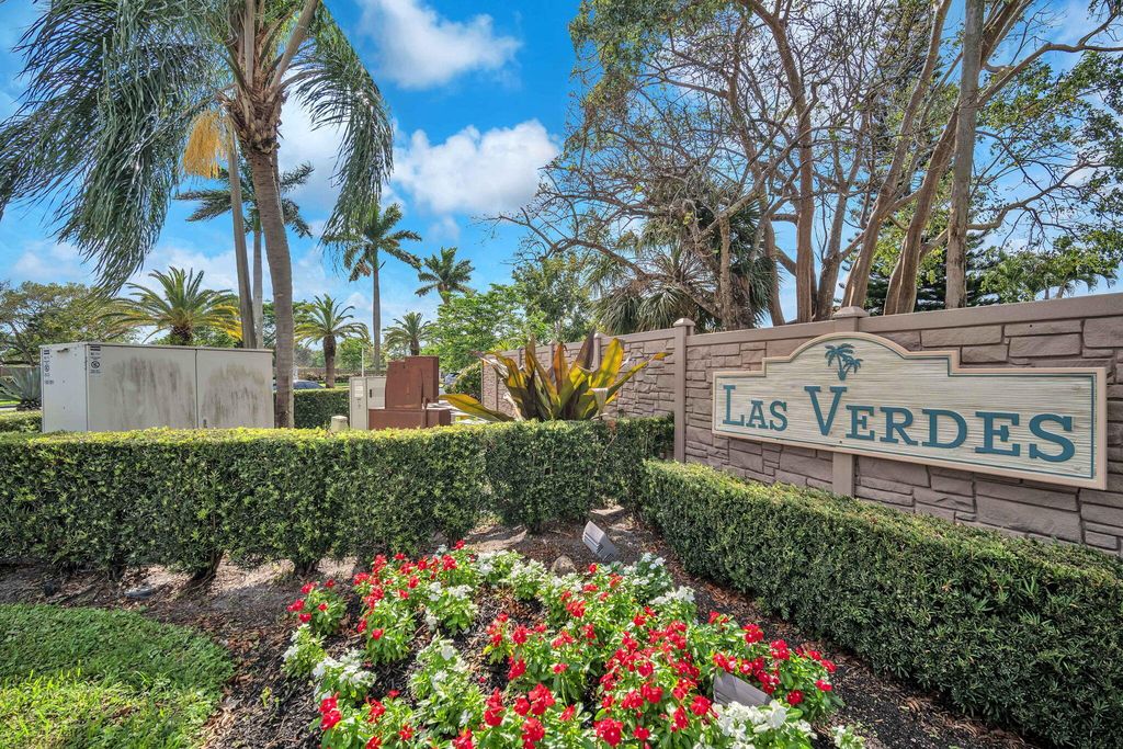 5073 Forsythia Street, Delray Beach, FL 33484