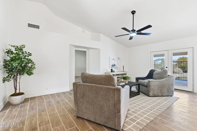 6226 N 88TH Avenue, Glendale, AZ 85305