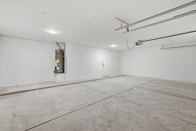 6226 N 88TH Avenue, Glendale, AZ 85305