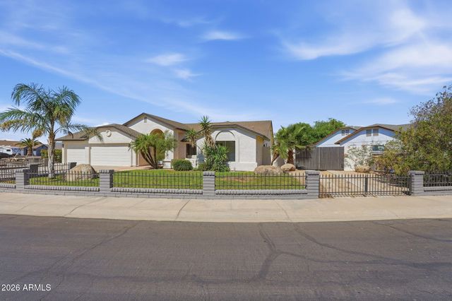 6226 N 88TH Avenue, Glendale, AZ 85305