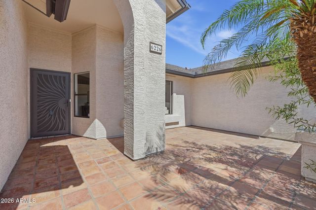 6226 N 88TH Avenue, Glendale, AZ 85305