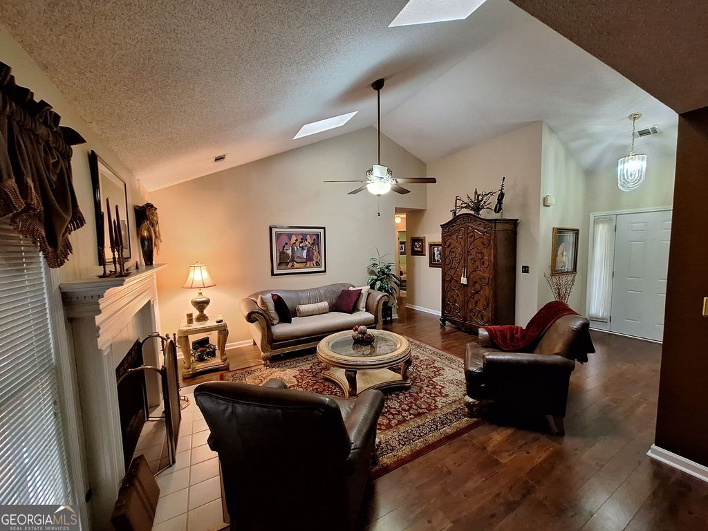 3335 Rock Creek Drive, Rex, GA 30273 — photo 5