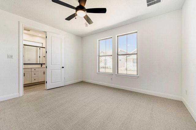 338 Orleanian DR, Buda, TX 78610