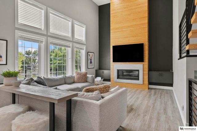 9131 Merryvale Drive, Lincoln, NE 68526