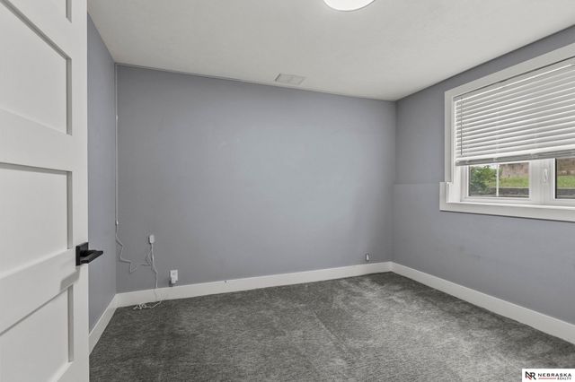 9131 Merryvale Drive, Lincoln, NE 68526