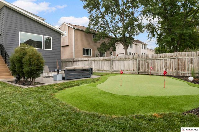 9131 Merryvale Drive, Lincoln, NE 68526