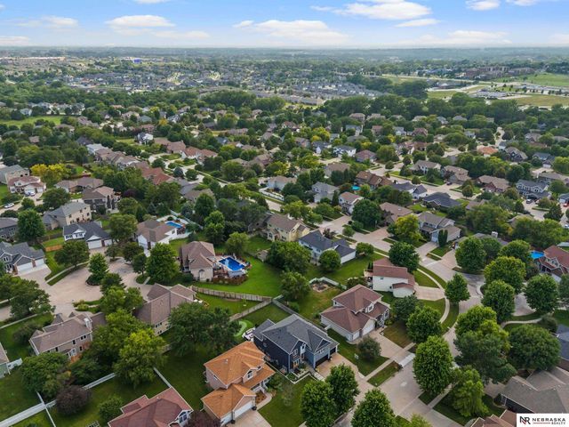 9131 Merryvale Drive, Lincoln, NE 68526