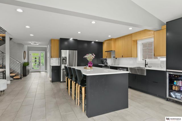 9131 Merryvale Drive, Lincoln, NE 68526