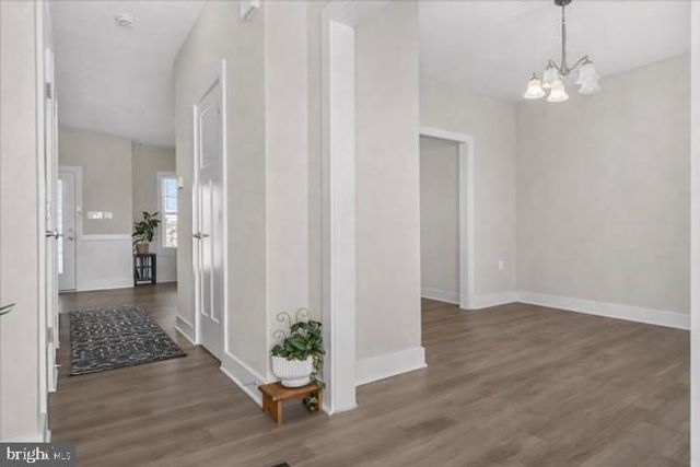 31 HILYARD CIR S, Hedgesville, WV 25427