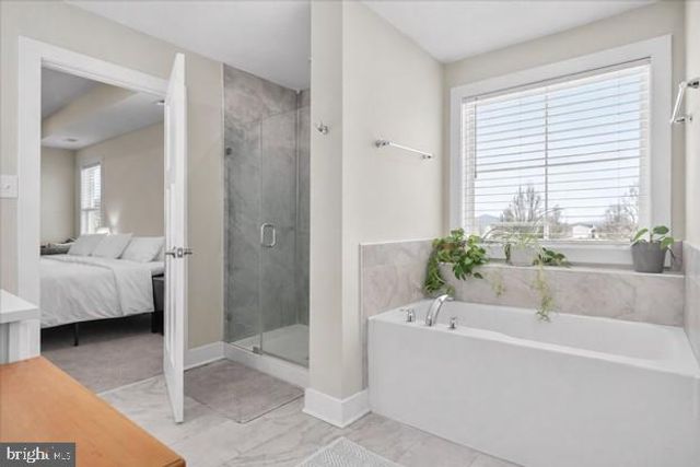 31 HILYARD CIR S, Hedgesville, WV 25427