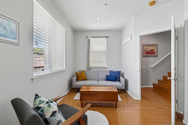 3156 Harbor Ridge Ln, San Diego, CA 92103
