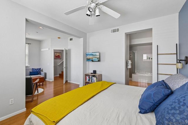 3156 Harbor Ridge Ln, San Diego, CA 92103