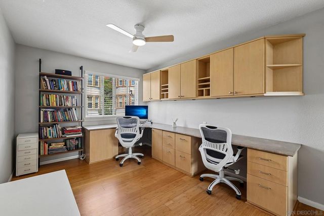 3156 Harbor Ridge Ln, San Diego, CA 92103
