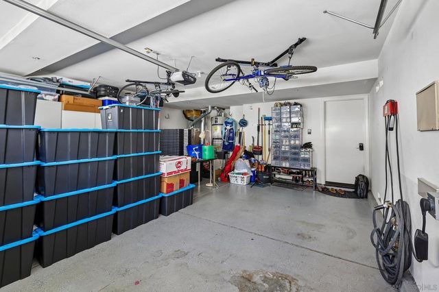 3156 Harbor Ridge Ln, San Diego, CA 92103