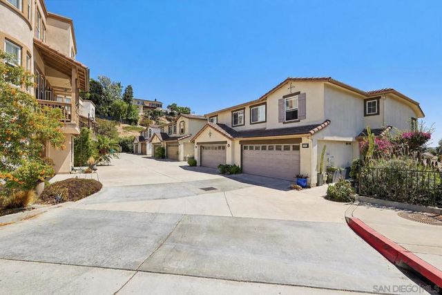 3156 Harbor Ridge Ln, San Diego, CA 92103