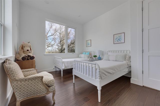 20503 Bonanza ST, Lago Vista, TX 78645