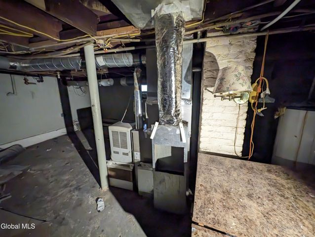 450 Eleanor Street, Schenectady, NY 12306