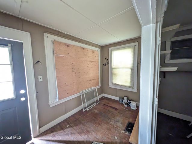 450 Eleanor Street, Schenectady, NY 12306