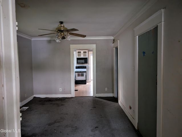 450 Eleanor Street, Schenectady, NY 12306