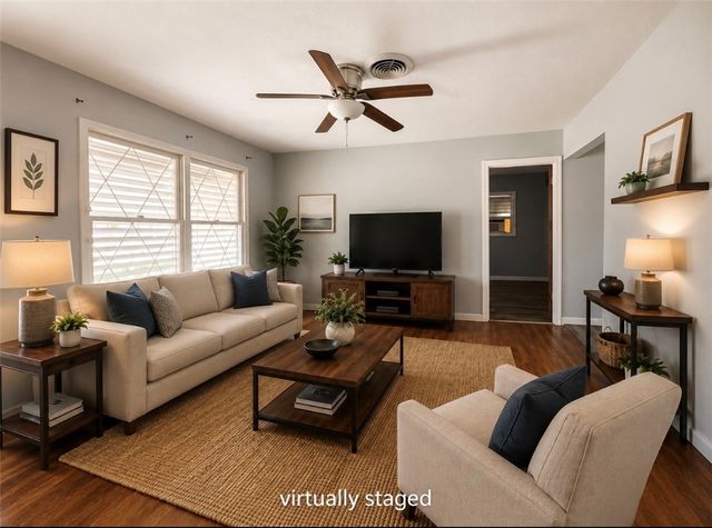 5614 Cordelia St, Corpus Christi, TX 78412