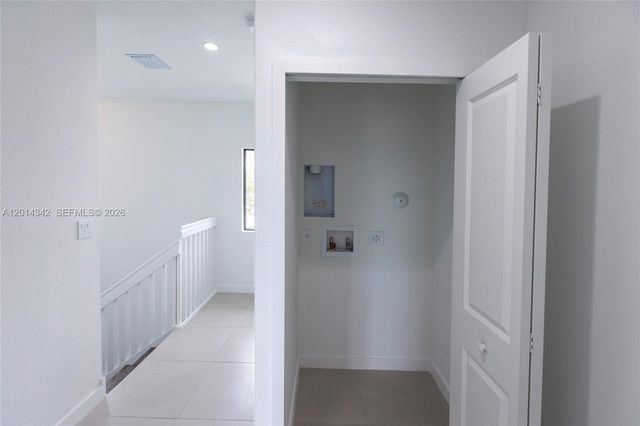 9155 NW 32 Avenue, Miami, FL 33147