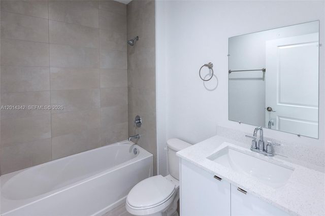 9155 NW 32 Avenue, Miami, FL 33147