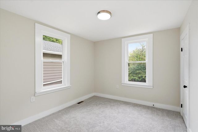 1 GLENWOOD AVE, Baltimore, MD 21228