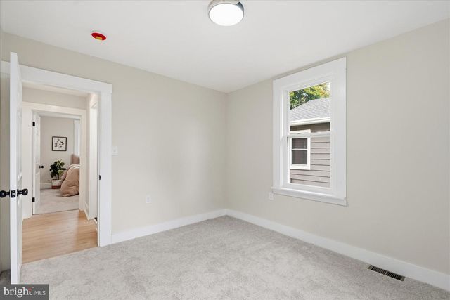 1 GLENWOOD AVE, Baltimore, MD 21228