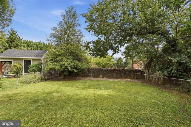 1 GLENWOOD AVE, Baltimore, MD 21228