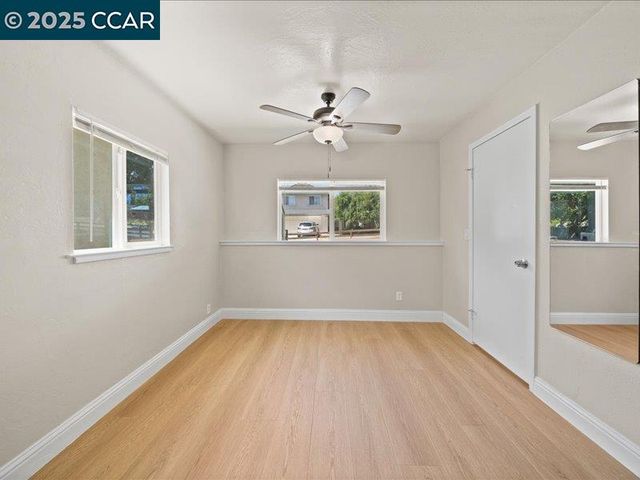 2910 Almond St, Martinez, CA 94553