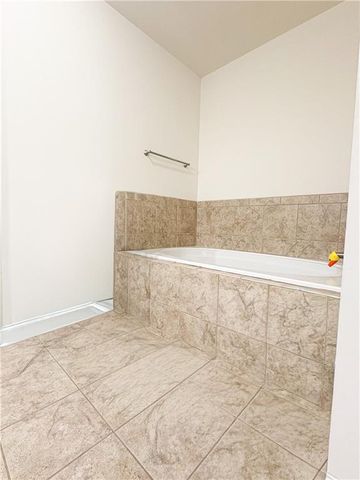 10643 Naramore Lane, Alpharetta, GA 30022
