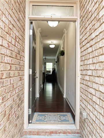 10643 Naramore Lane, Alpharetta, GA 30022