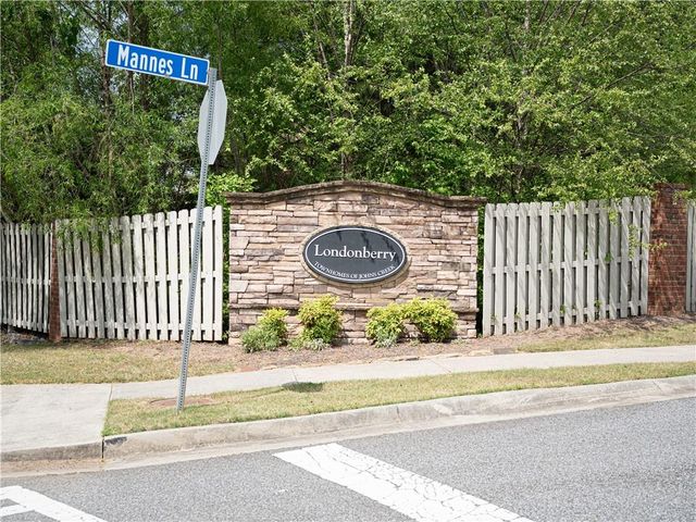 10643 Naramore Lane, Alpharetta, GA 30022